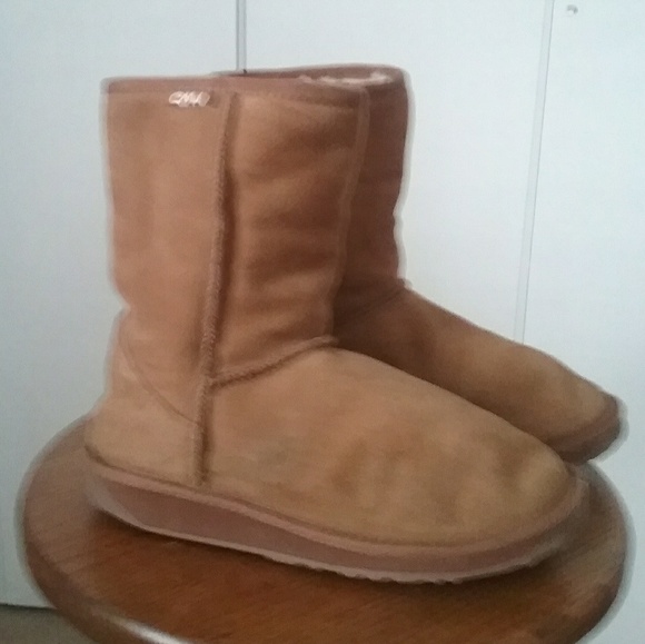 EMU Australia Suede and Sherling Lined Brown Boots - Picture 5 of 8